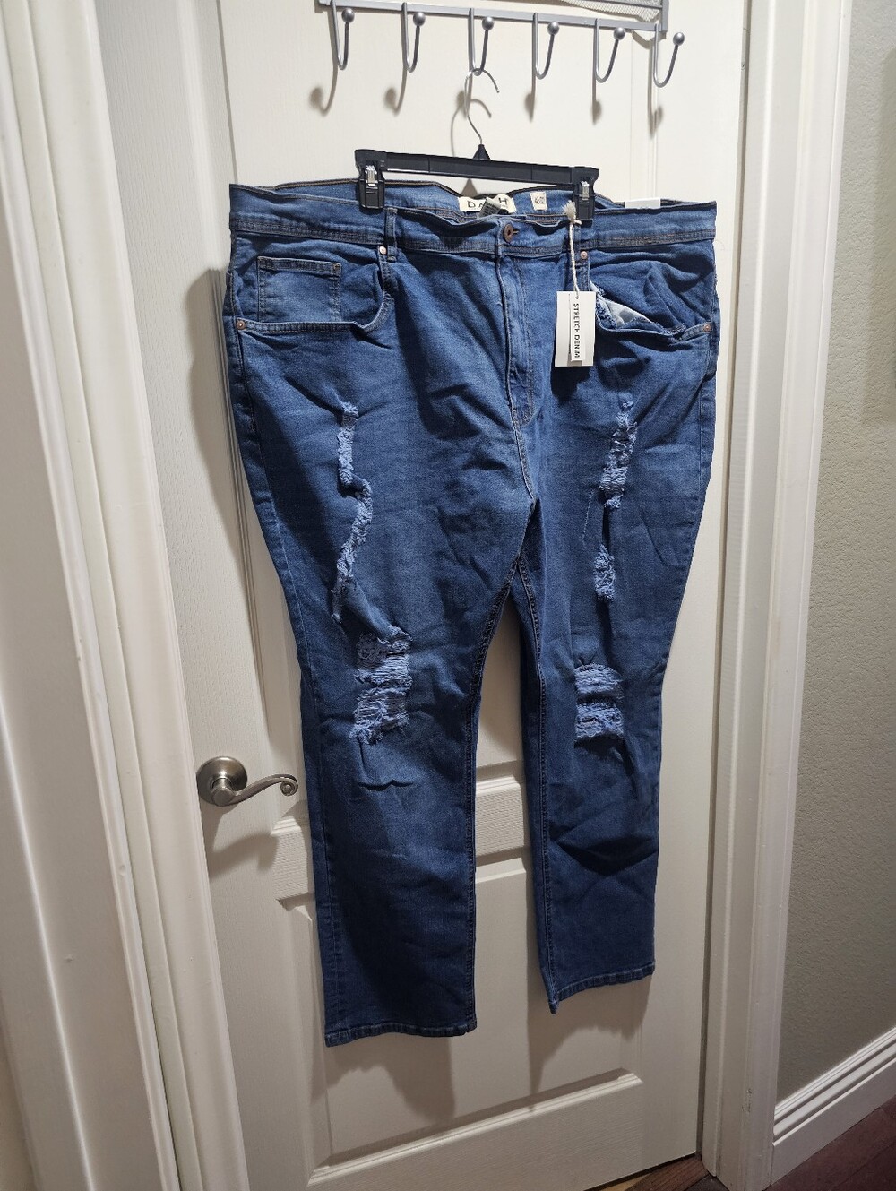 Dash Big and Tall Straight Men’s Distressed Jeans in Blue Size 46x32